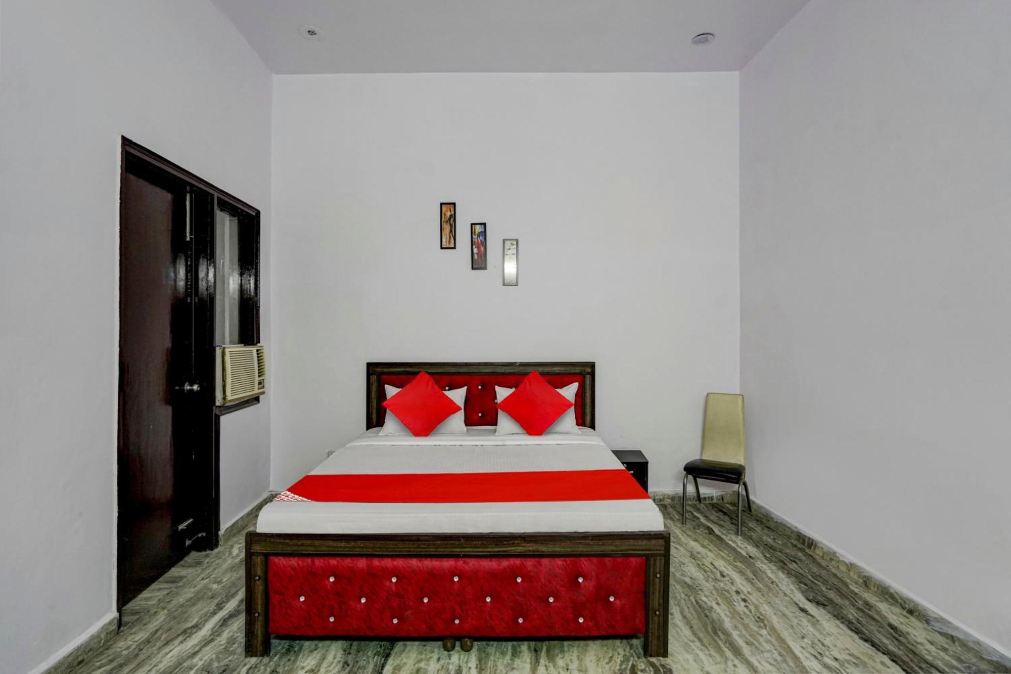 Hotel O Rest & Zone Hotel نويدا الكبرى المظهر الخارجي الصورة