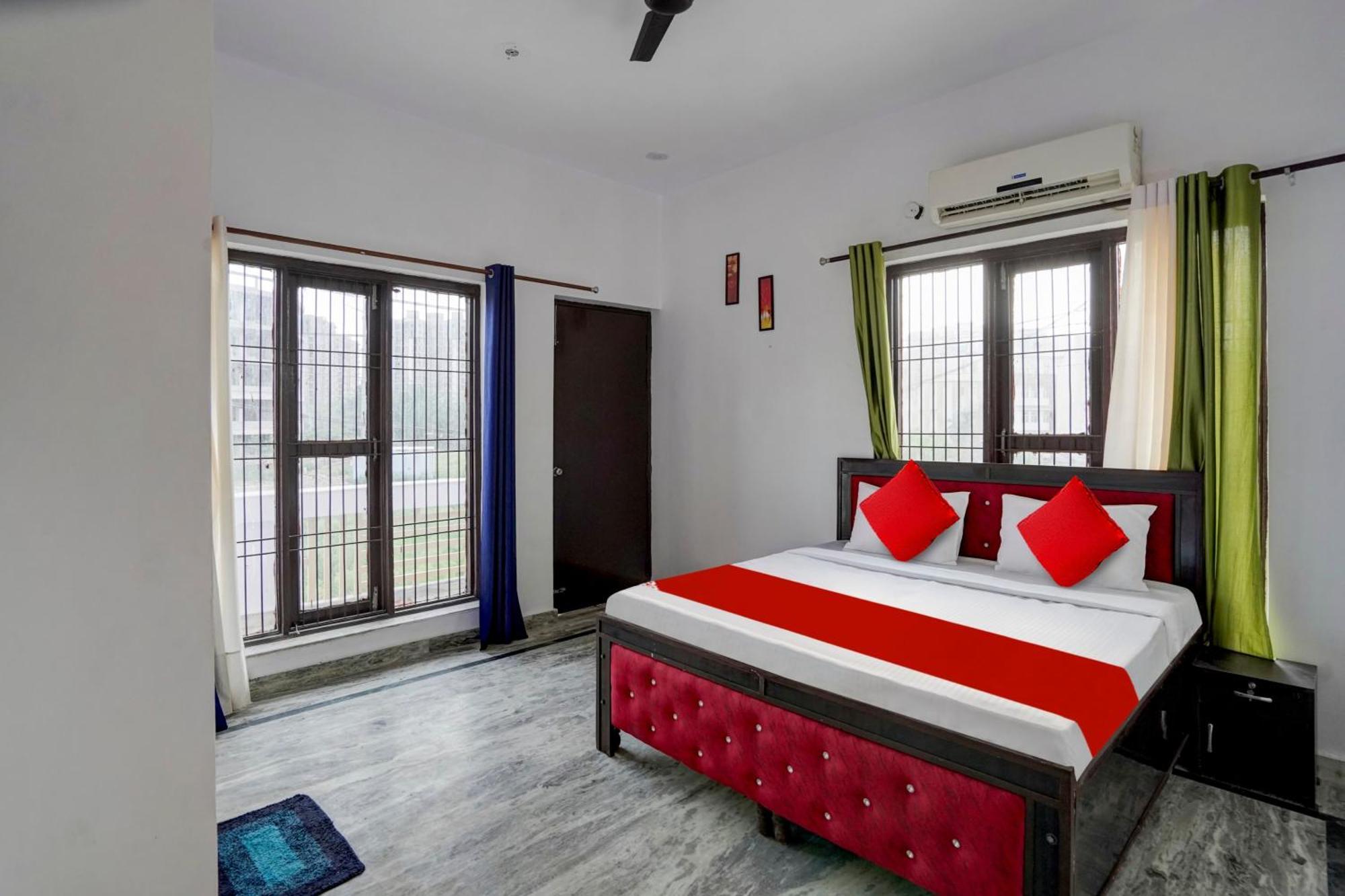 Hotel O Rest & Zone Hotel نويدا الكبرى المظهر الخارجي الصورة